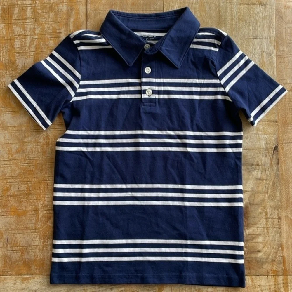 NWOT Carter’s boys shirt size 6